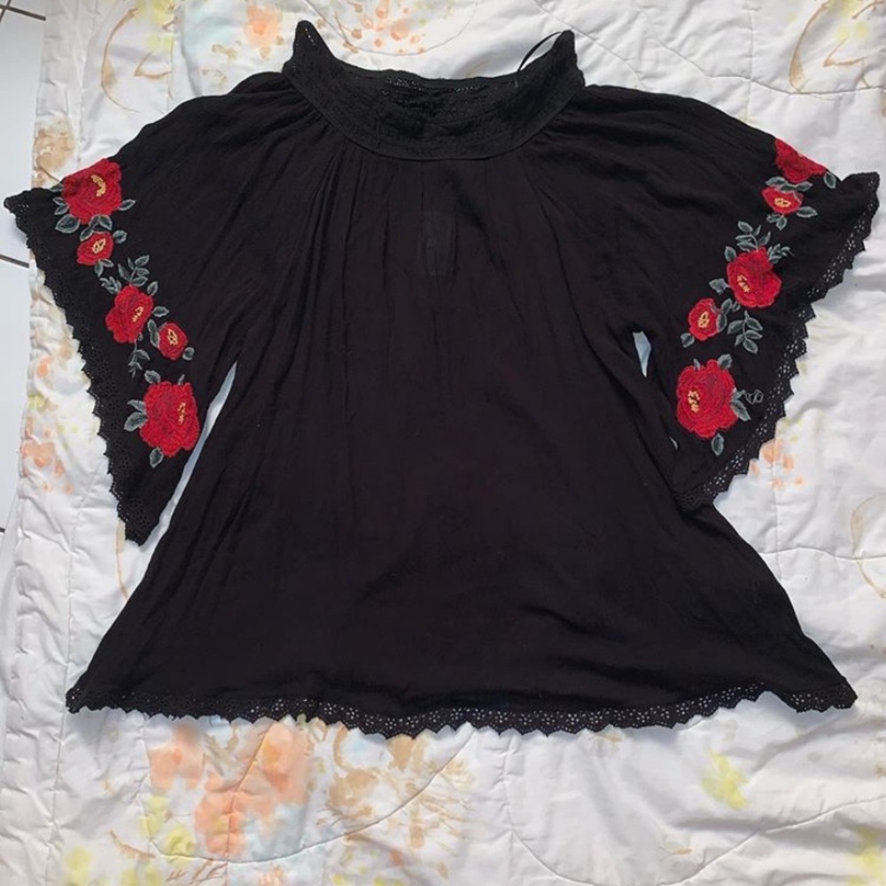 Flowy red and black dress